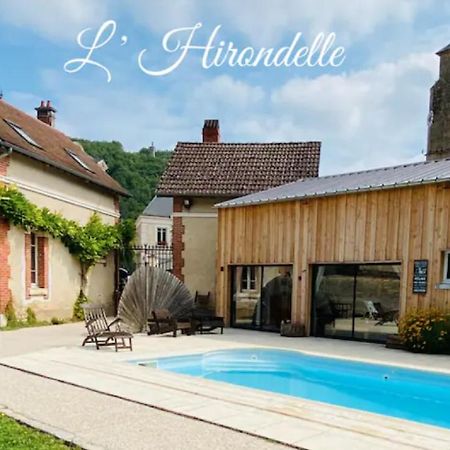 Pool House-L'Hirondelle De Sermizelles- Grand Jardin, Calme Et Nature Aux Portes Du Morvan Eksteriør bilde