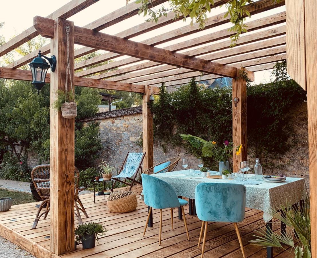 Pool House-L'Hirondelle De Sermizelles- Grand Jardin, Calme Et Nature Aux Portes Du Morvan Eksteriør bilde